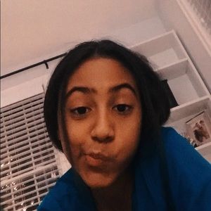 Meet your Posher, Isabella